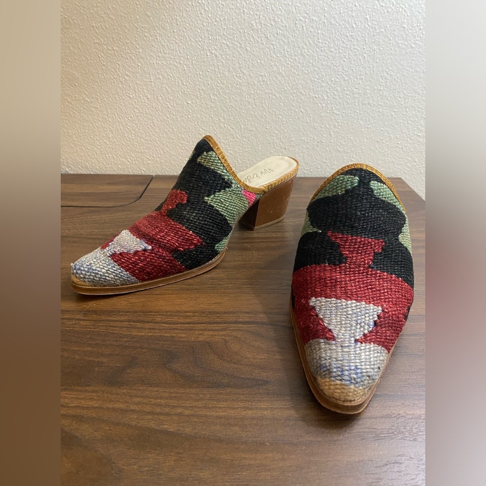Handmade one-of-a kind Kilim mules